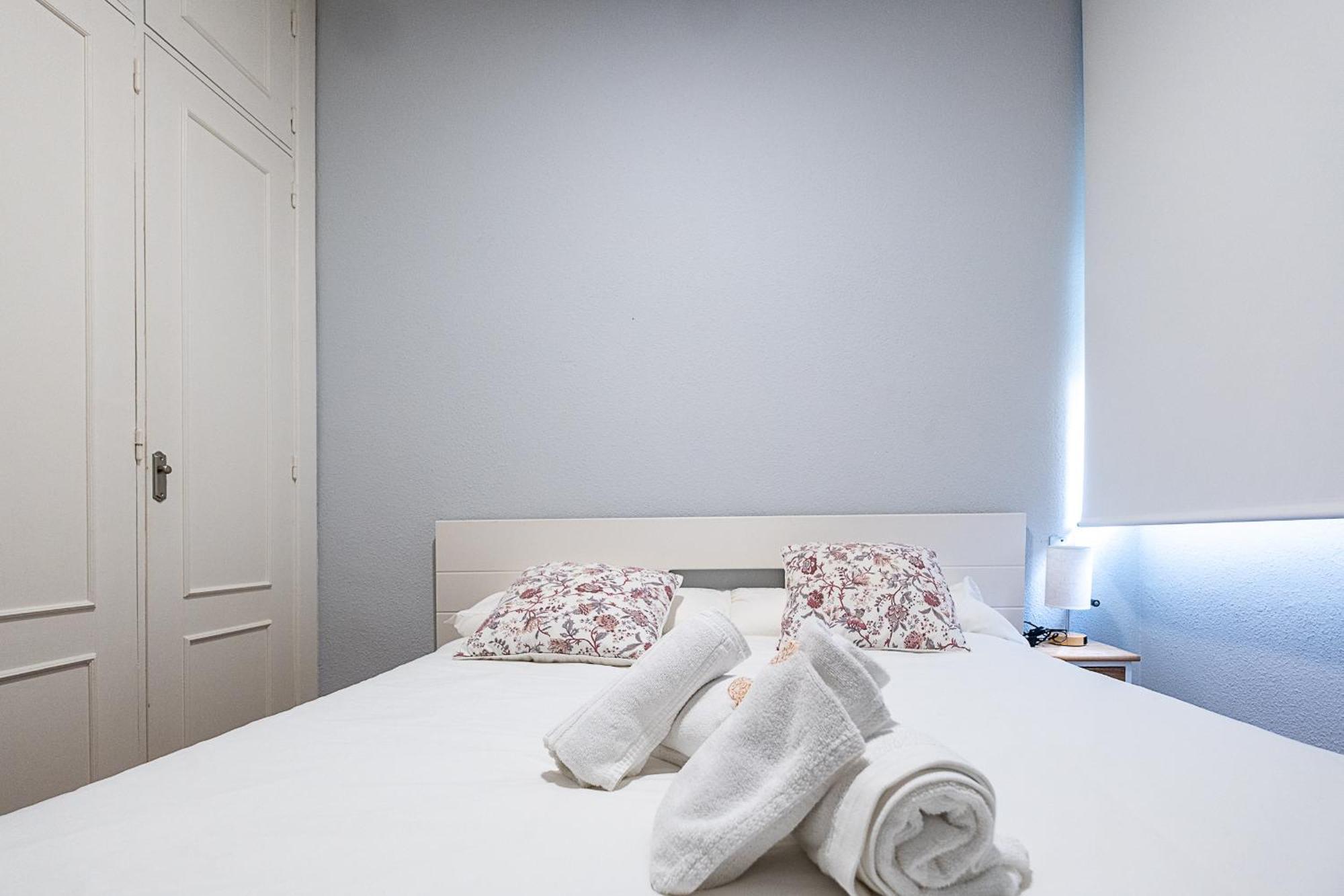 Apartamento New Folch Sevilla A Buitenkant foto