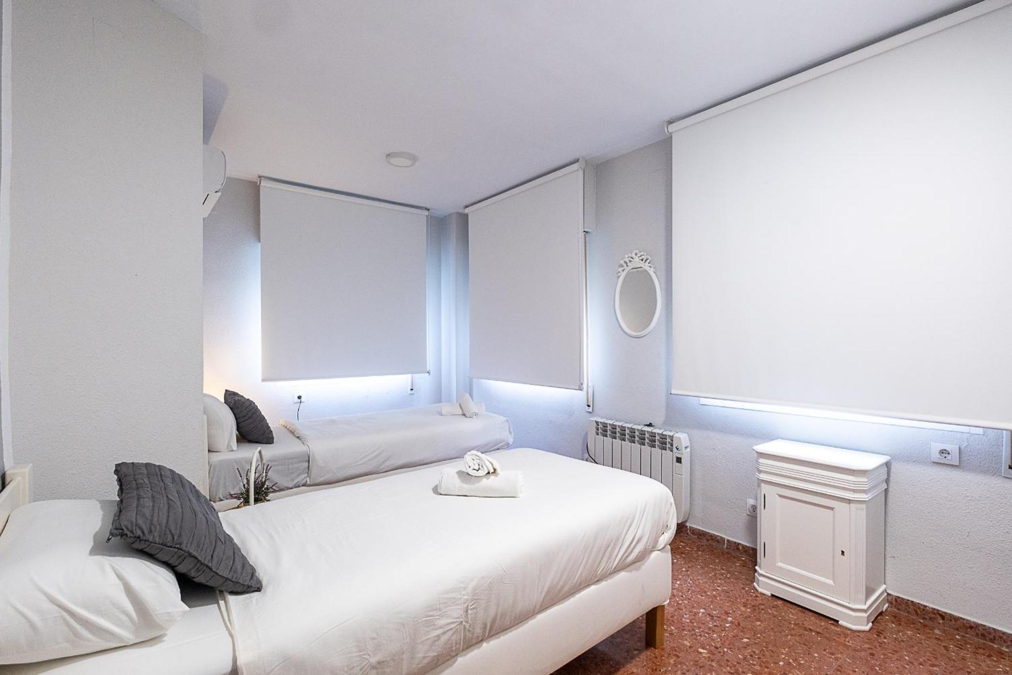 Apartamento New Folch Sevilla A Buitenkant foto
